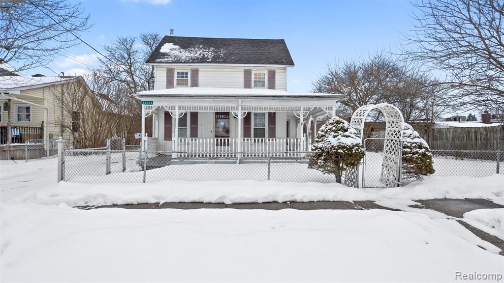 32308 Church Street, Rockwood, MI 48173