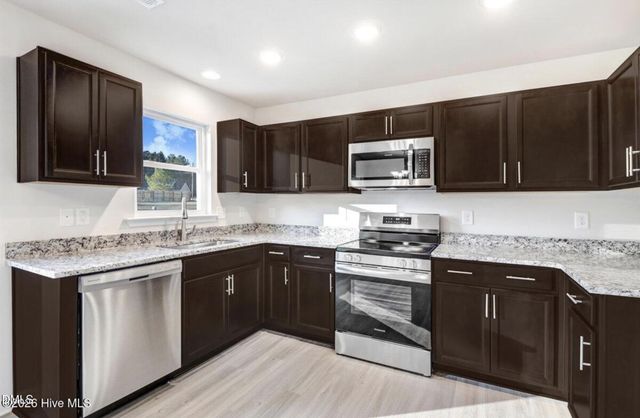 11441 Red Bud Road, Castalia, NC 27816