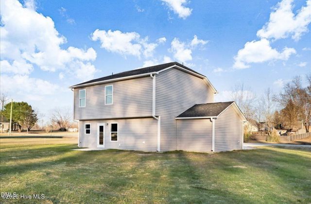 11441 Red Bud Road, Castalia, NC 27816