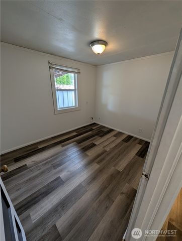 730 N Adams Street, Westport, WA 98595