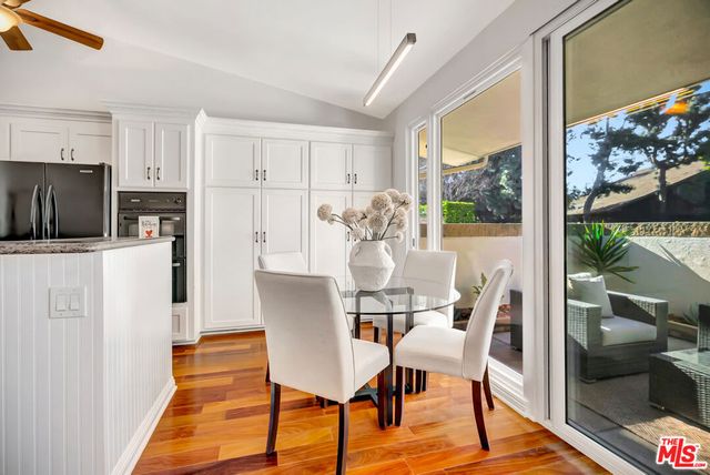 350 N Clybourn Avenue 36, Burbank, CA 91505