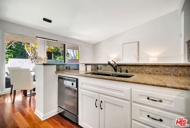 350 N Clybourn Avenue 36, Burbank, CA 91505