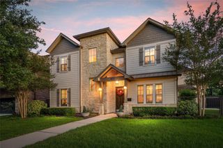 1045 Rosepoint Street, Houston, TX 77018