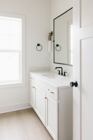 303 SW 17th Street, Ankeny, IA 50023