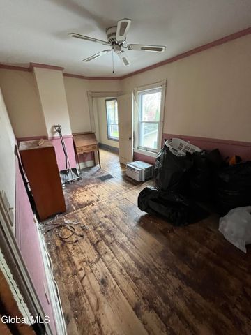 34 Pleasant Street, Voorheesville, NY 12186