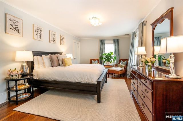 111 Montclair Avenue, Montclair, NJ 07042