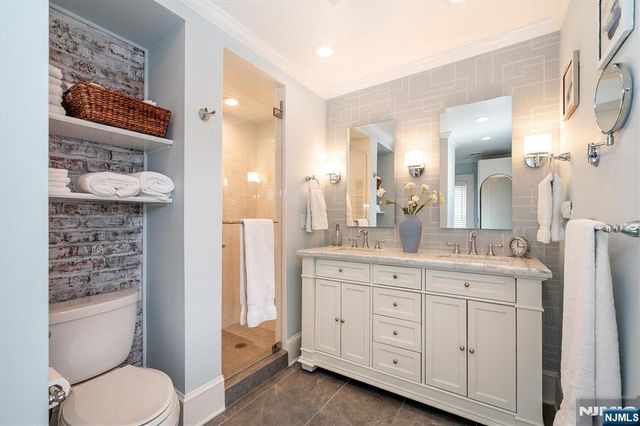 111 Montclair Avenue, Montclair, NJ 07042