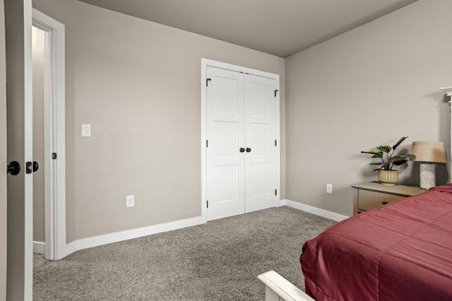 3607 Cordova Loop S, Fargo, ND 58104