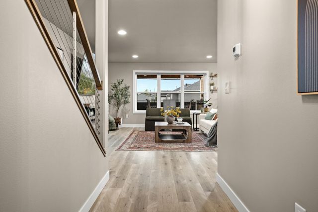 3607 Cordova Loop S, Fargo, ND 58104