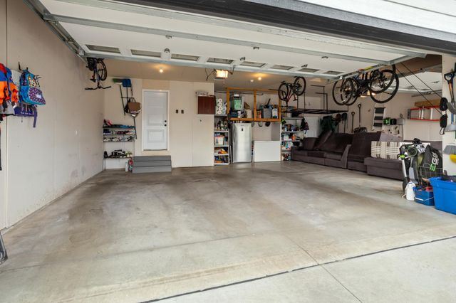 3607 Cordova Loop S, Fargo, ND 58104