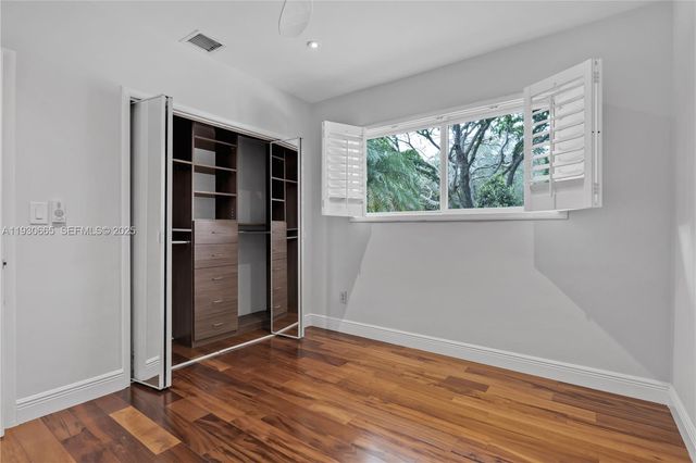 6601 SW 124th St, Pinecrest, FL 33156