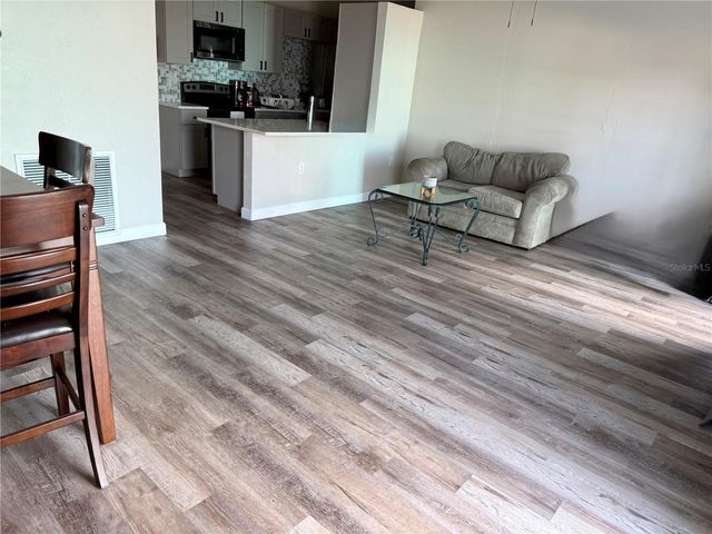 22040 FELTON AVENUE, Port Charlotte, FL 33952