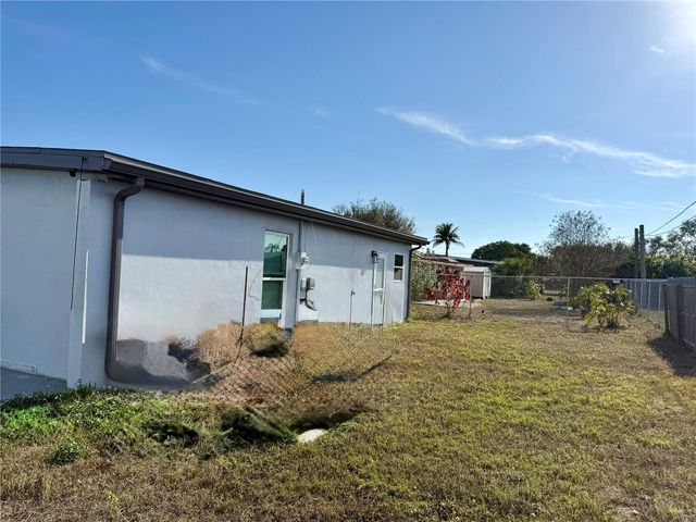 22040 FELTON AVENUE, Port Charlotte, FL 33952