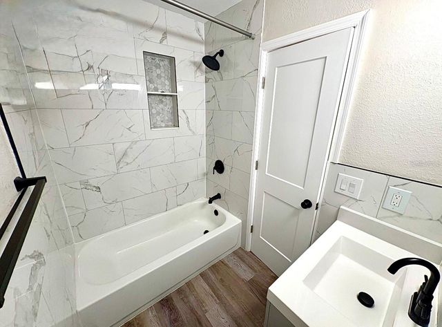 22040 FELTON AVENUE, Port Charlotte, FL 33952