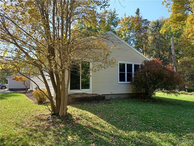31 Bastian Road, Brighton, NY 14623