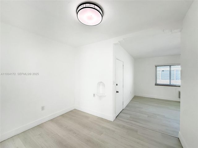 955 Bay Dr 4, Miami Beach, FL 33141