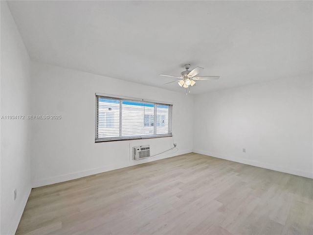 955 Bay Dr 4, Miami Beach, FL 33141