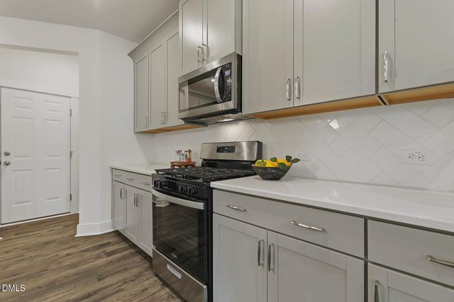 6805 Doddridge Lane, Cary, NC 27519