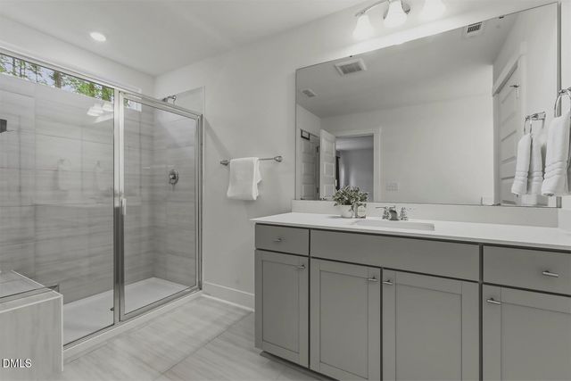 6805 Doddridge Lane, Cary, NC 27519