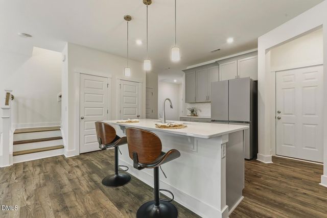 6805 Doddridge Lane, Cary, NC 27519