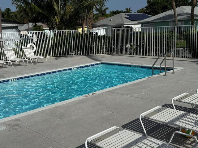 112 Sunset Boulevard, Boynton Beach, FL 33426