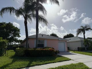112 Sunset Boulevard, Boynton Beach, FL 33426