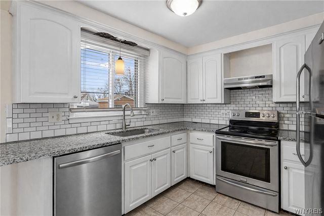 35 Dexter, Tonawanda, NY 14150