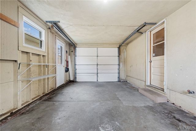 35 Dexter, Tonawanda, NY 14150