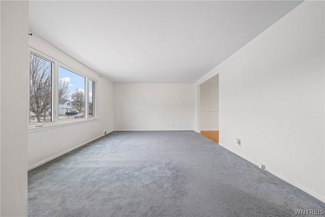 35 Dexter, Tonawanda, NY 14150