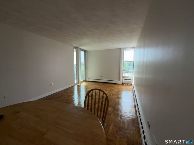 87 Glenbrook Road 7G, Stamford, CT 06902