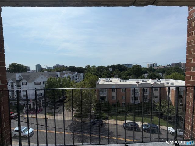87 Glenbrook Road 7G, Stamford, CT 06902
