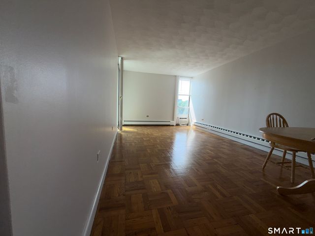 87 Glenbrook Road 7G, Stamford, CT 06902