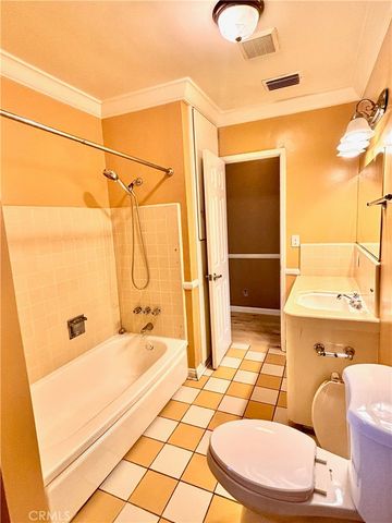 139 N Vecino, Glendora, CA 91741