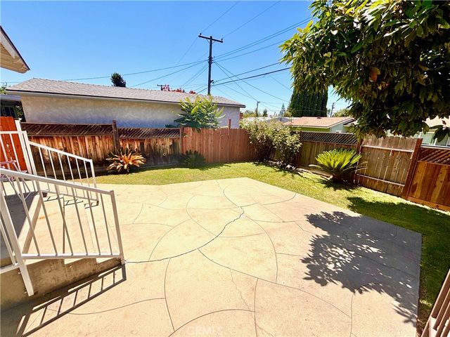 139 N Vecino, Glendora, CA 91741