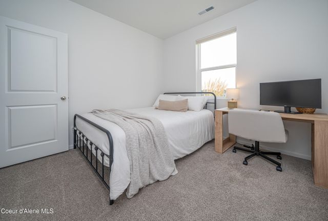5150 E ANTARES LN, Post Falls, ID 83854
