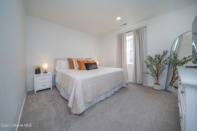 5150 E ANTARES LN, Post Falls, ID 83854