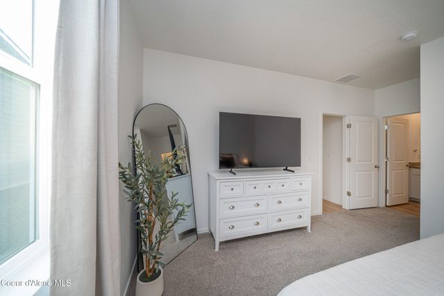 5150 E ANTARES LN, Post Falls, ID 83854