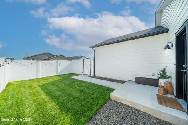 5150 E ANTARES LN, Post Falls, ID 83854