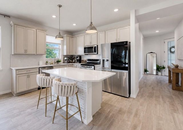6206 MOORING LINE CIRCLE, Apollo Beach, FL 33572