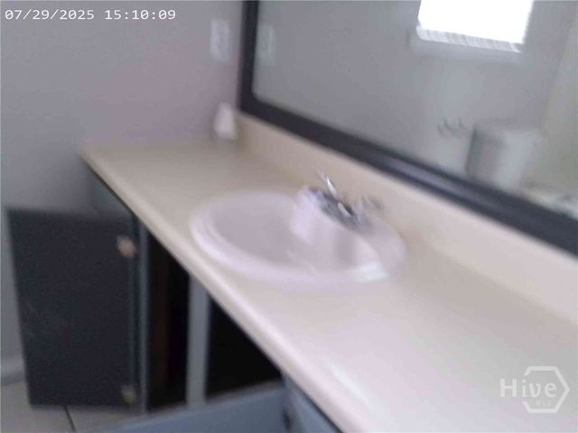 909 Drake Court, Hinesville, GA 31313