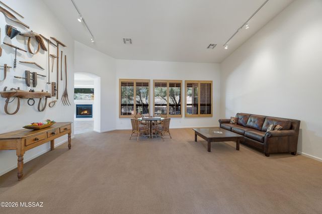 39020 S Moonwood Drive, Tucson, AZ 85739