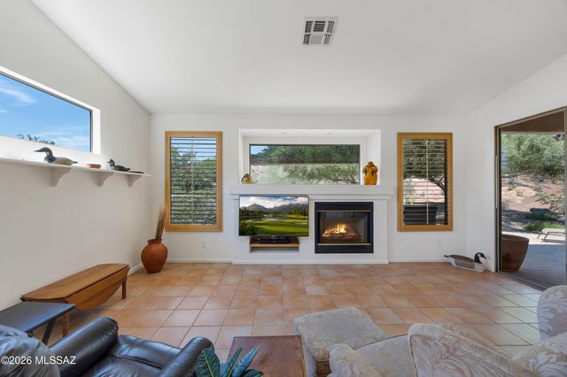 39020 S Moonwood Drive, Tucson, AZ 85739