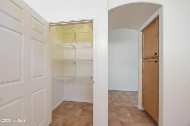 39020 S Moonwood Drive, Tucson, AZ 85739