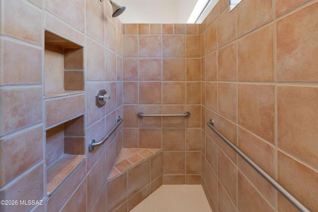 39020 S Moonwood Drive, Tucson, AZ 85739