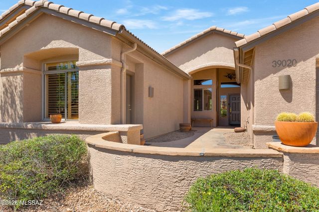 39020 S Moonwood Drive, Tucson, AZ 85739