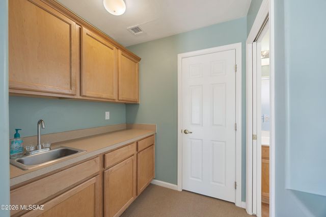 39020 S Moonwood Drive, Tucson, AZ 85739