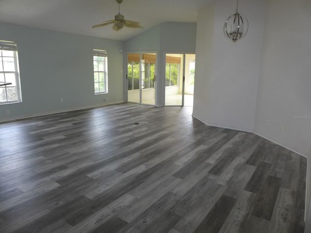 21721 KING RICHARDS WAY, Leesburg, FL 34748