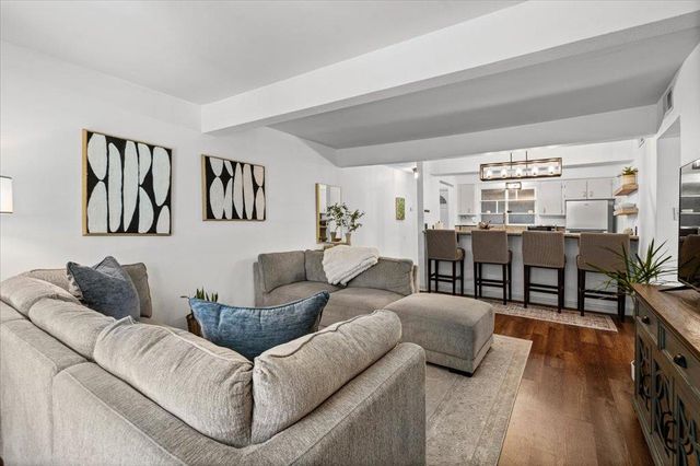 2208 Enfield RD 107, Austin, TX 78703