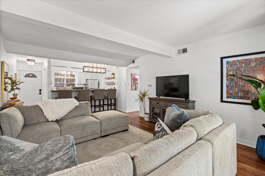 2208 Enfield RD 107, Austin, TX 78703