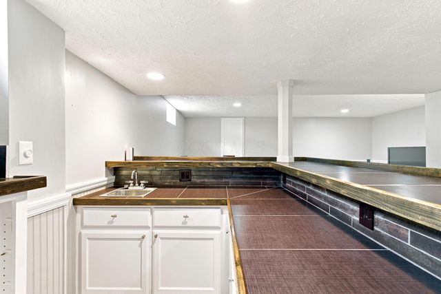 361 Shawnee Loop S, Pataskala, OH 43062